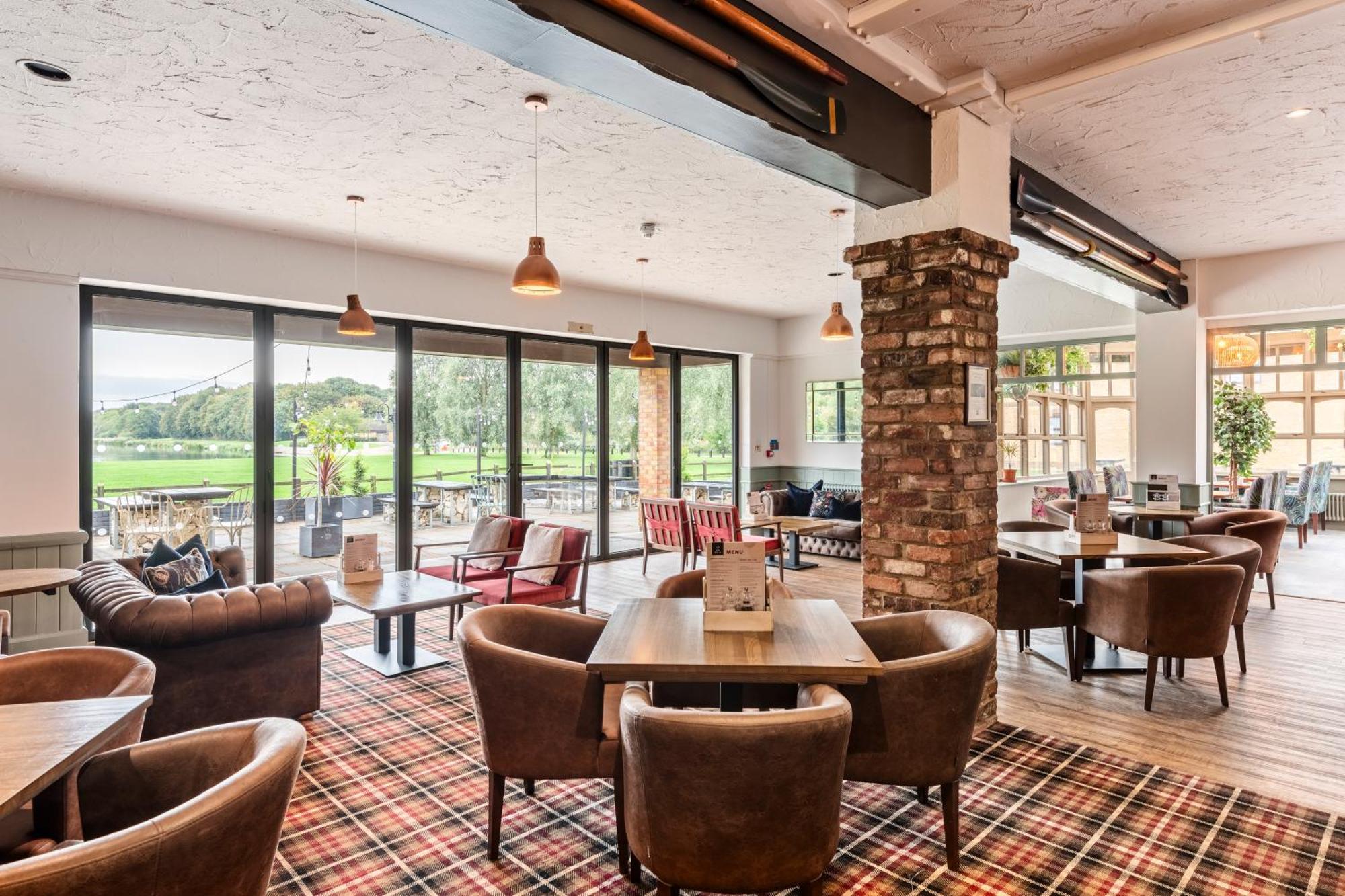 Dragonfly Hotel بيتربرو المظهر الخارجي الصورة